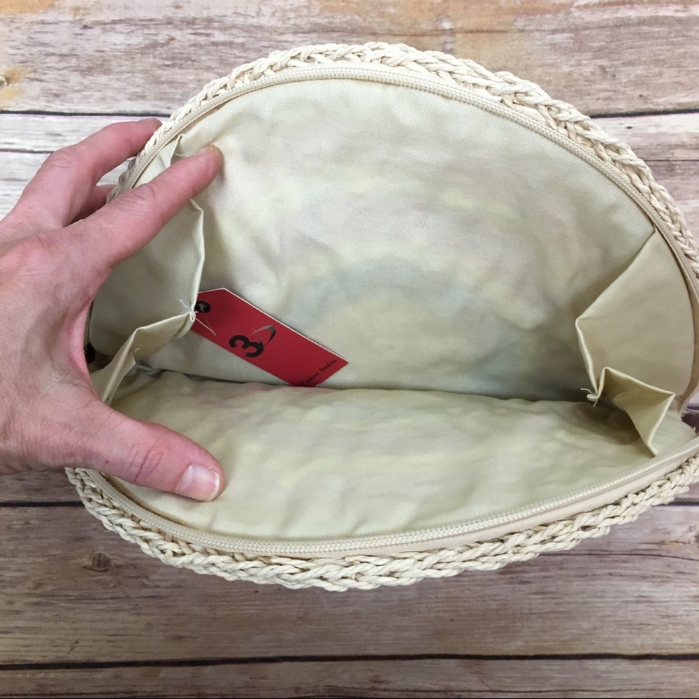 Straw Half Circle Purse, NWT - Picture 3 of 3